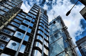 Lloyds building London by Mariarno Mantel