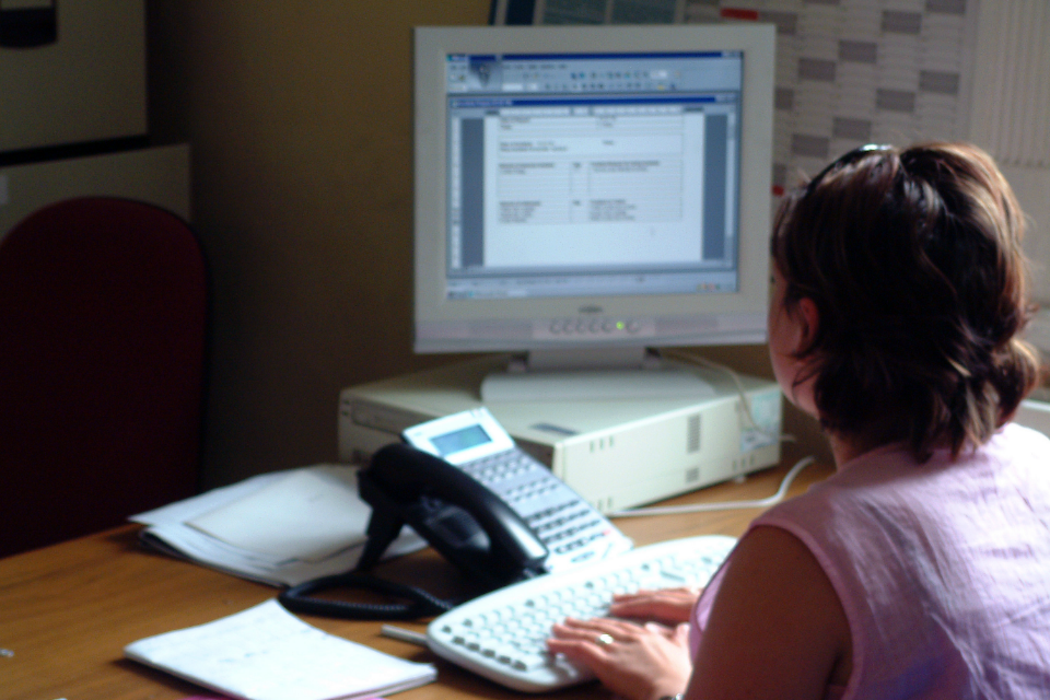 Changes to user pays visa application centres on 1 September 2015