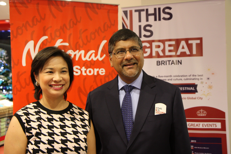 Xandra Ramos-Padilla, National Book Store’s Purchasing Director and Ambassador Asif Ahmad.