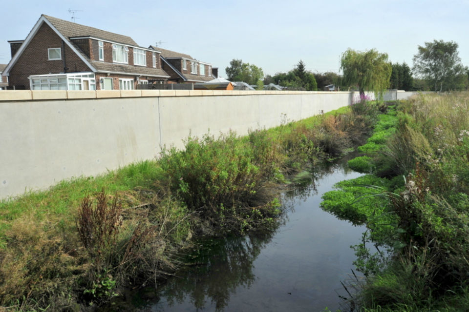 Earlier flood protection for thousands of East Midland homes