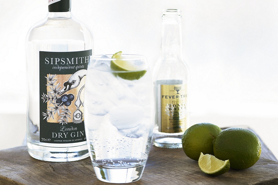 Gin exports set to increase as drink experiences UK revival