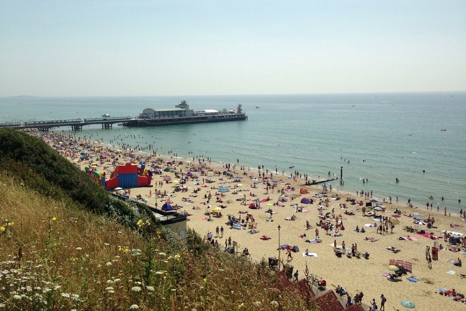 July's overseas visitor spend hits record level of £2.52 billion