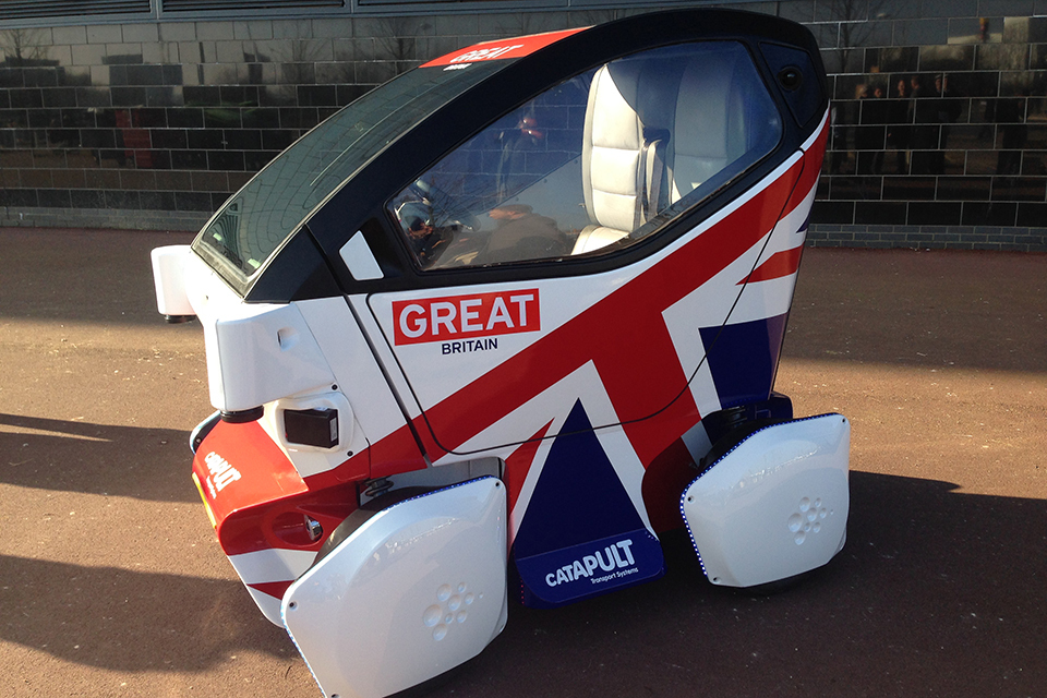 UK to lead development of driverless car technology