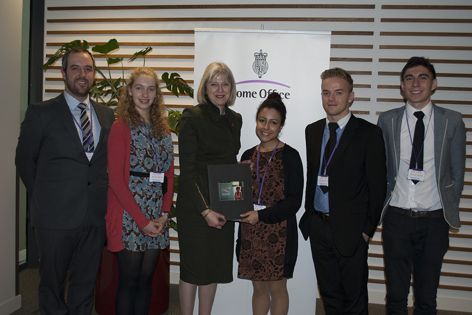 Thousands of young people support Modern Slavery Bill
