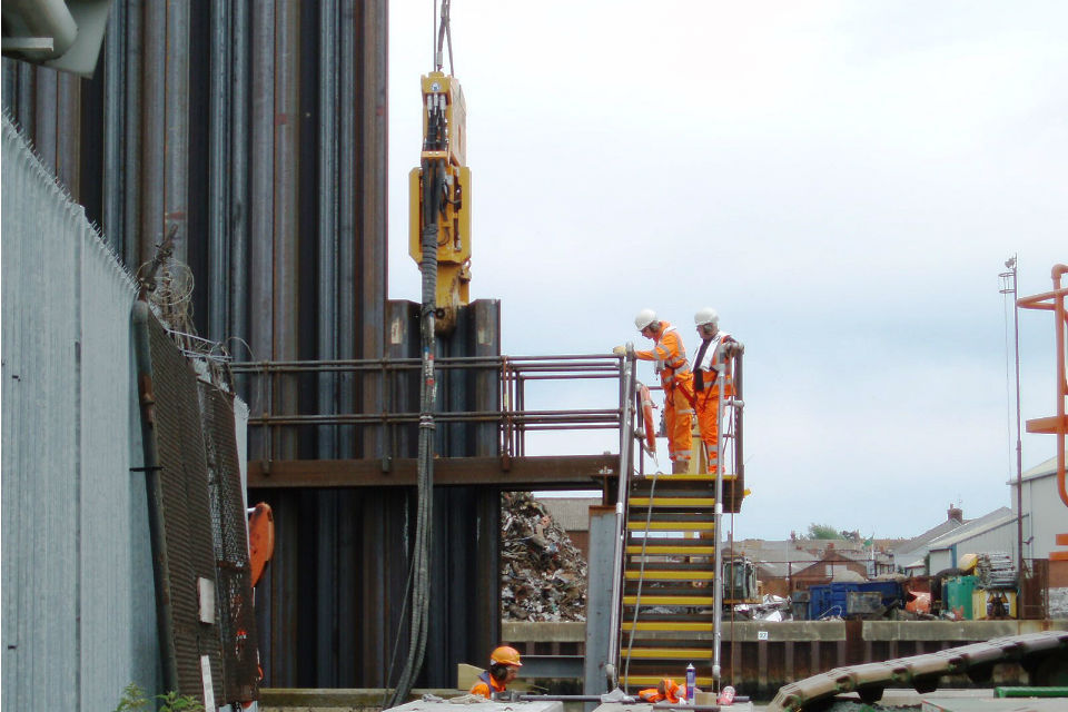 £18m scheme under way to construct flood defences in Gt Yarmouth