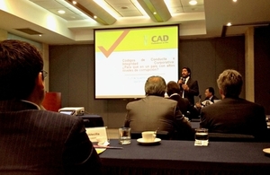 CAD organizó una conferencia llamada “Transparencia y Lucha contra la Corrupción: El desarrollo de un Código de Conducta Voluntario”