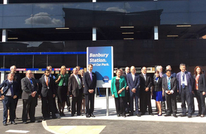 Baroness Kramer opens Banbury Station’s new 700 space car park