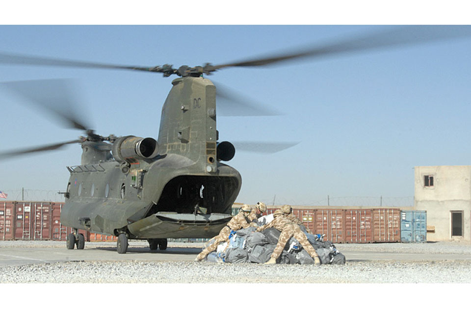 Public urged not to send Christmas mail to deployed troops