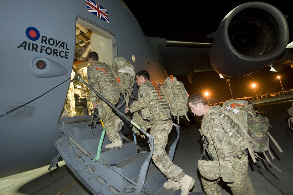 1 LANCS are first of 500 homecoming troops