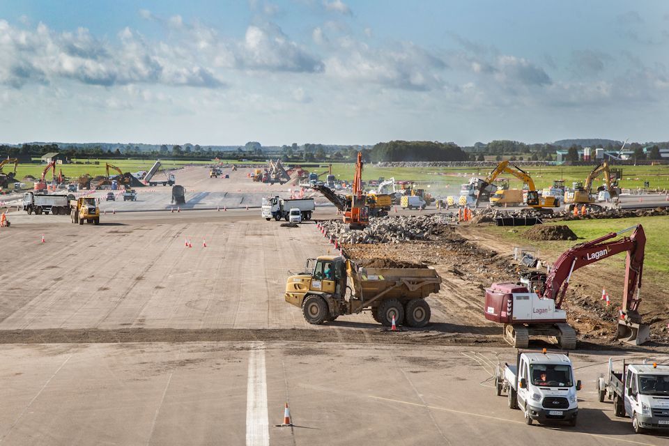 F 35 Lightning fighter aircraft one step closer as RAF Marham runway intersection resurfacing completed