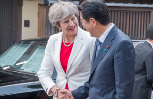 PM greets Prime Minister Shinzo Abe