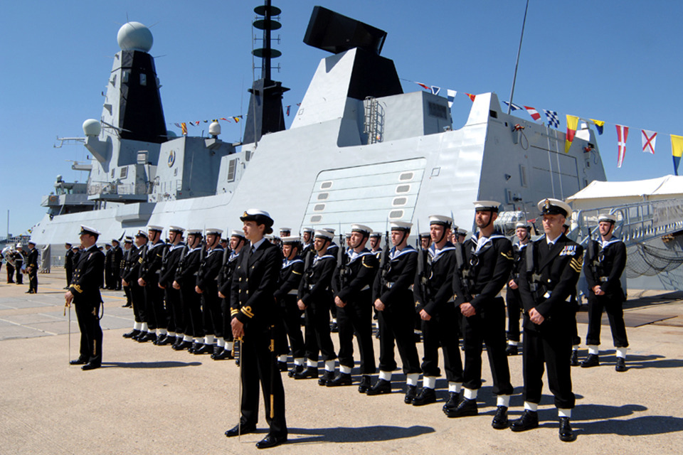 HMS Dauntless commissioned into fleet