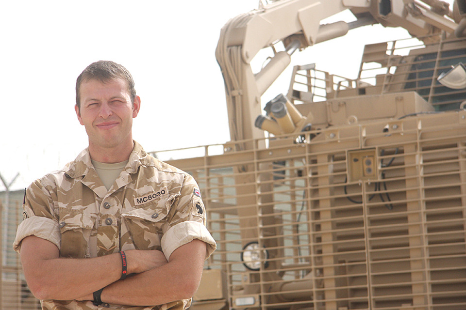 'Flying Robot' pilot helps find IEDs in Helmand
