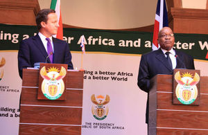 UK Prime Minister David Cameron with South Africa's President Jacob Zuma