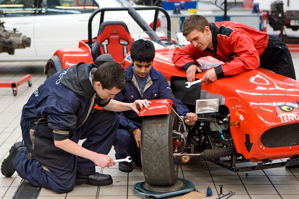 Too many apprenticeships not meeting the needs of young people, employers or the economy