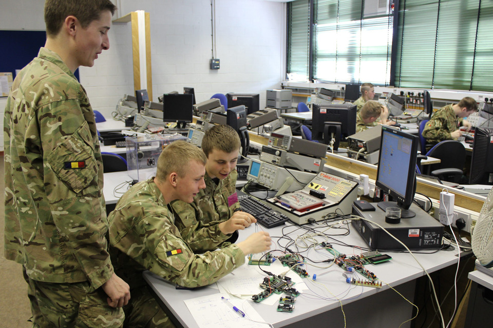 Army apprenticeships impress Ofsted
