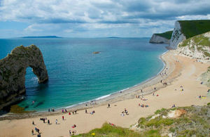 Lulworth Cove in Dorset (Photo credit: Jonathan Nicholls/Thinkstock)