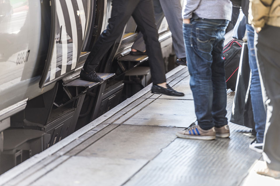 Rail Minister renews pledge to tackle overcrowding on trains