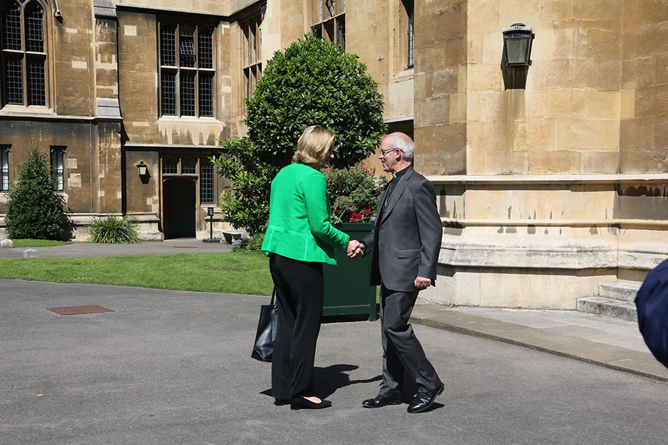 Community sponsorship scheme launched for refugees in the UK