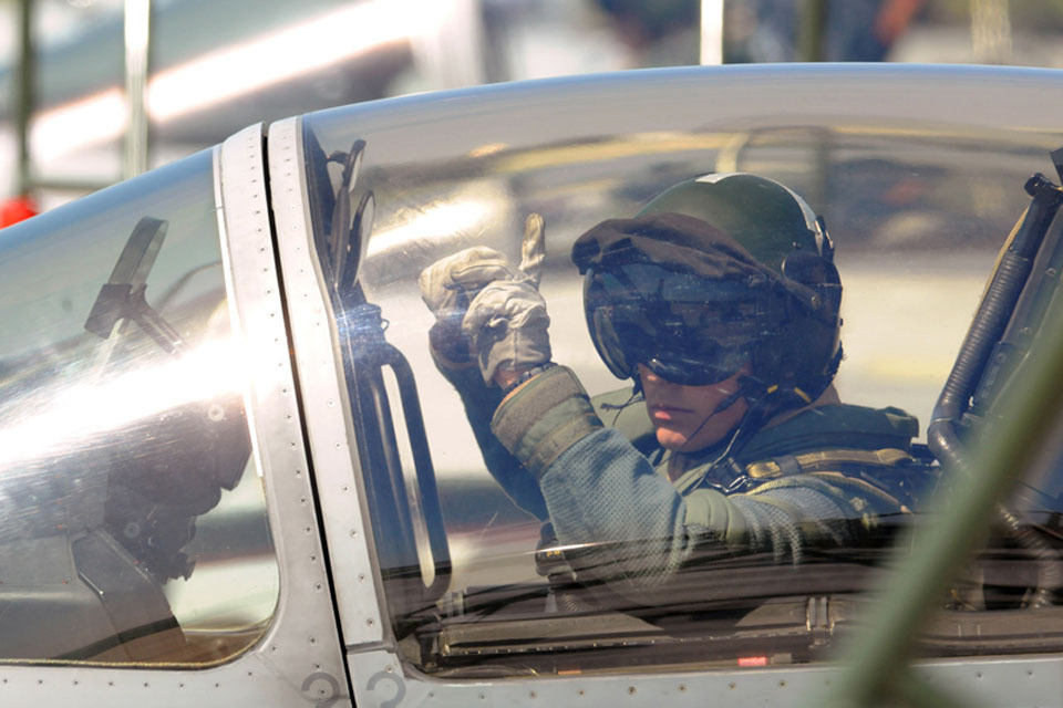 New anti laser eyewear for pilots tested