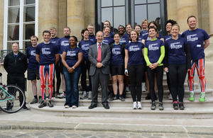 The British Ambassador to France Sir Peter Ricketts and Team GBEBR