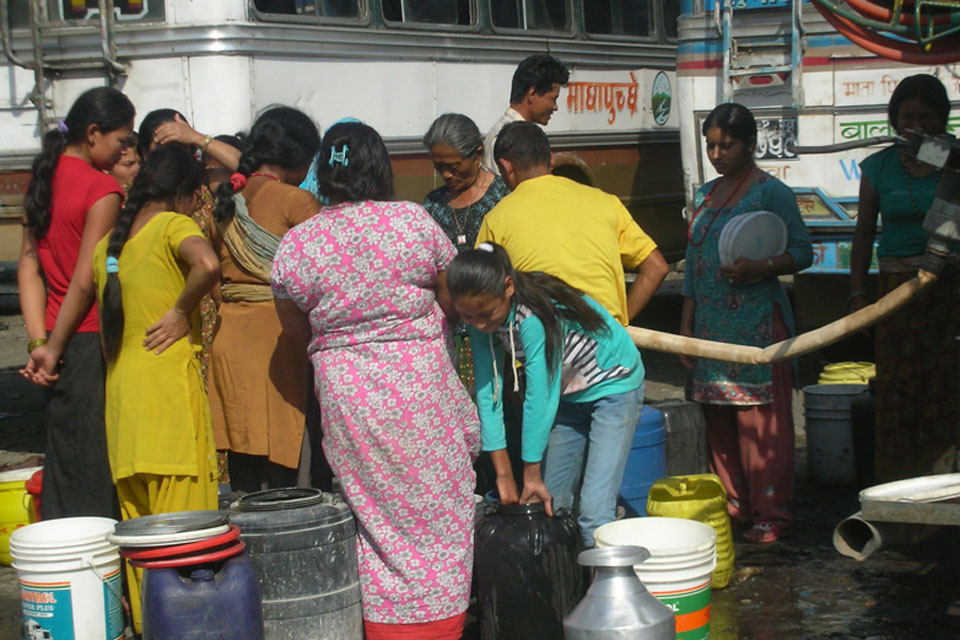 Gurkhas help Nepalese community after flash floods
