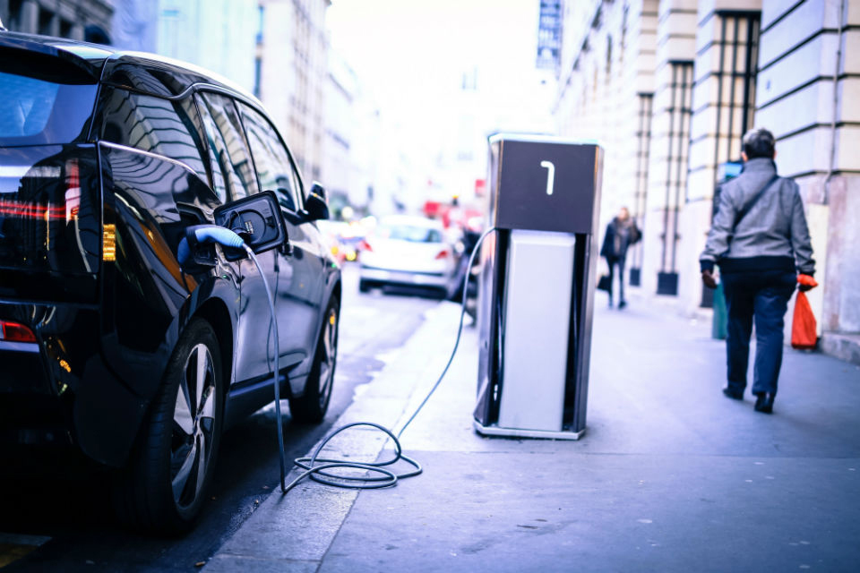 Leading the world in battery technology: apply for funding