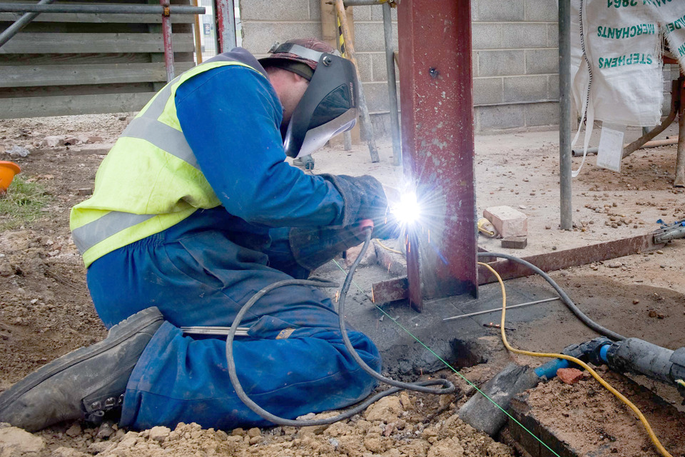 MOD awards regional construction contracts