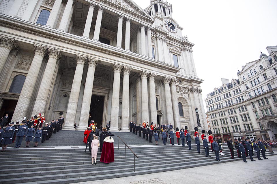 More than eighty Service personnel were invited to line the steps of St Paul’s