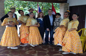 With a beautiful programme the Instituto Técnico Superior en Santa María de Fe thanked the Ambassador for the donations