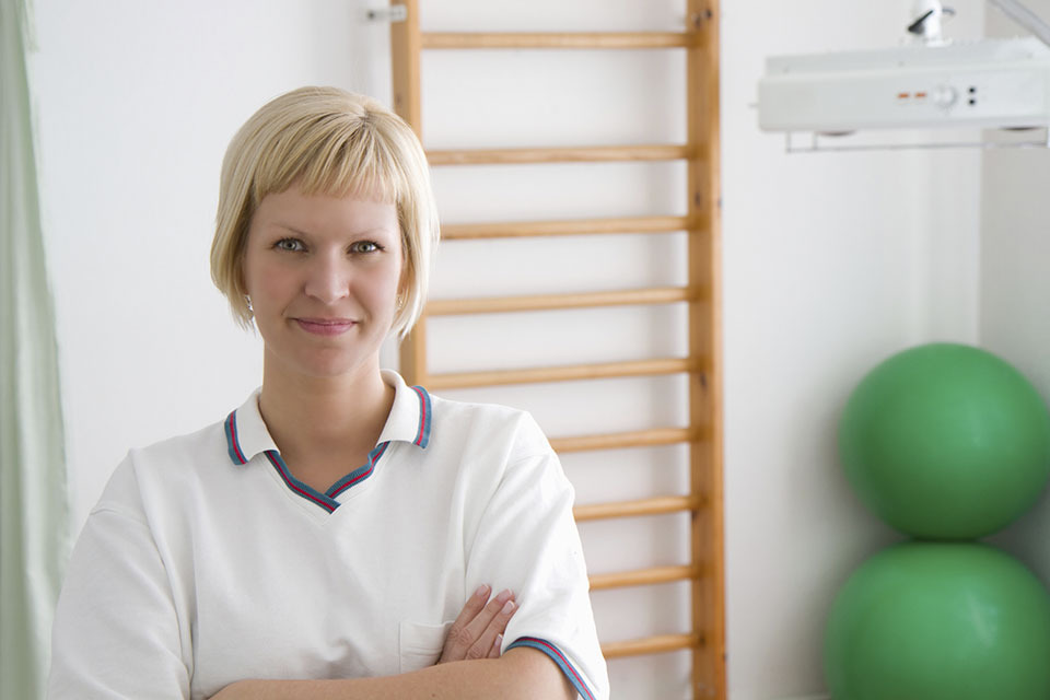 Physiotherapists and osteopaths among health professionals targeted in new tax campaign