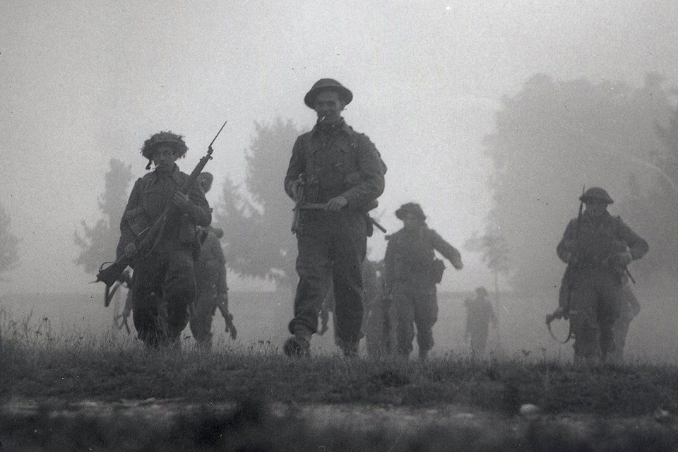 MOD searches for relatives of two men killed in World War II