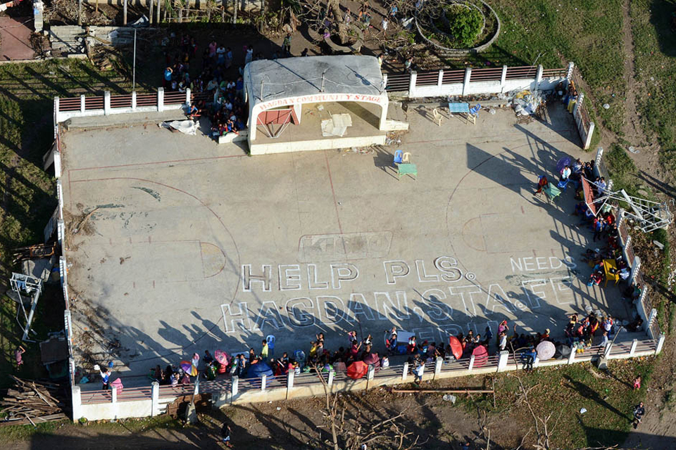 The message asking for help on the Hagdan school playground