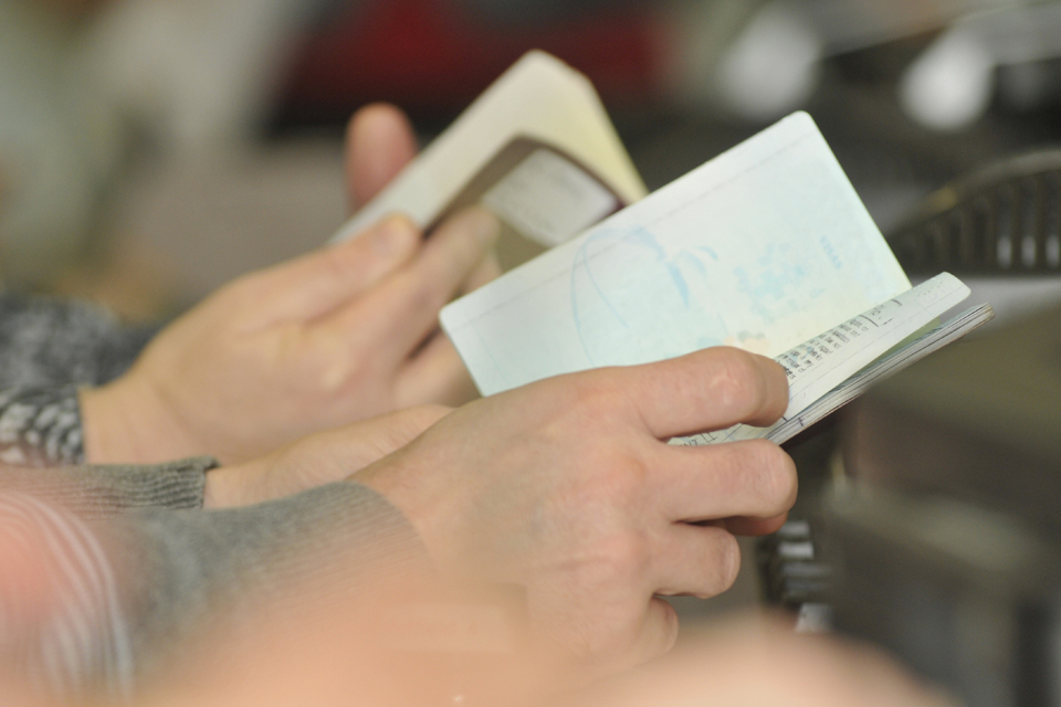 Migration Advisory Committee (MAC) publishes report on low-skilled migration