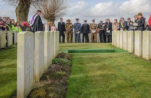 Reverend Chris Kellock leads the service to honour the fallen, Crown Copyright, All rights reserved