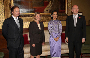 Foreign Secretary William Hague, Foreign Office Minister Hugo Swire and International Development Secretary Justine Greening with Daw Aung San Suu Kyi