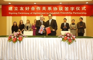 Liverpool signs friendship agreement with Kunming City