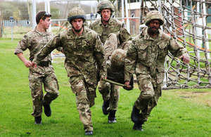 A team of reservists takes part in Exercise Altcar Challenge [Picture: Crown copyright]