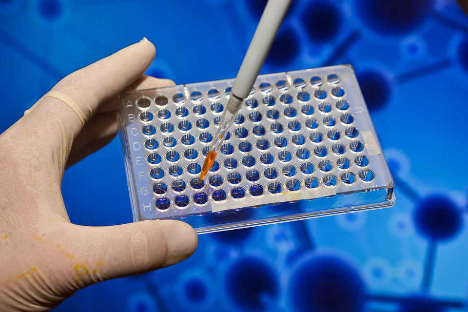 Solving healthcare challenges: apply now for business funding