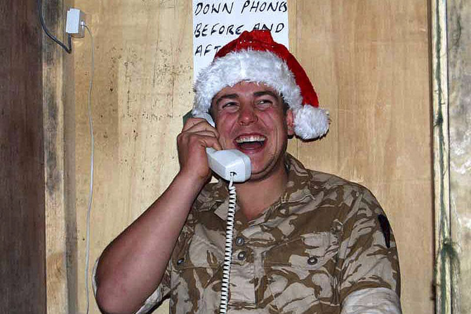 Troops on operations to receive extra free phone minutes
