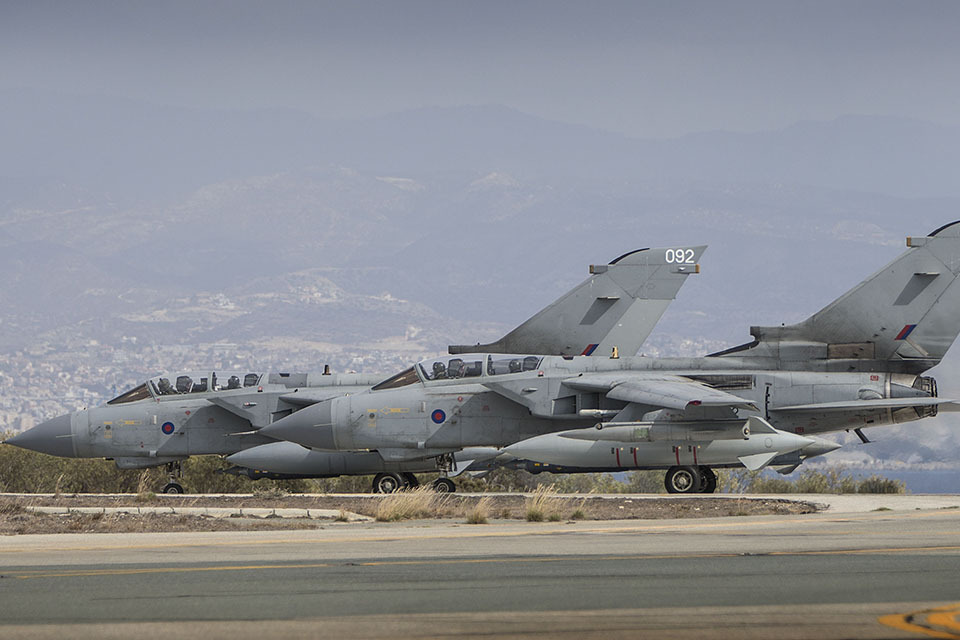 RAF Tornado jets ready for attack role over Iraq