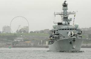 HMS Arygll visits Ghana