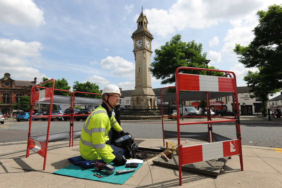 Superfast broadband reaches 2 million more homes & businesses