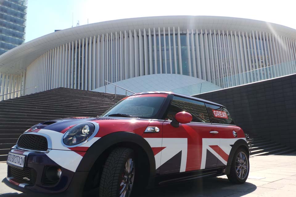 The Mini in front of the Luxembourg Philharmonie