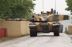 British Army officers and non-commissioned officers on the Challenger 2 Commander's Course [Picture: Iain Hamer, Crown copyright]