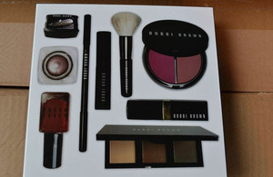 Sample of cosmetics