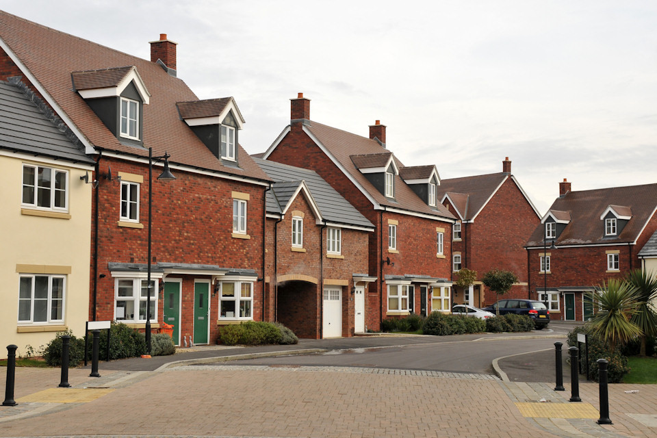 Number of new homes keeps rising - highest annual increase since 2008 - GOV.UK