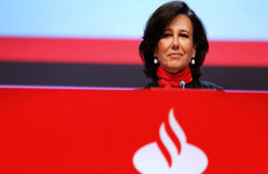 Ana Botín, presidenta ejecutiva del Banco Santander, recibe la nominación honoraria de Dama Comandante de la Orden del Imperio Británico