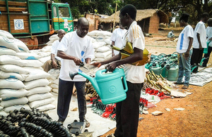 FAO staff distribute seeds and tools in Bossangoa, March 2014. Picture: FAO