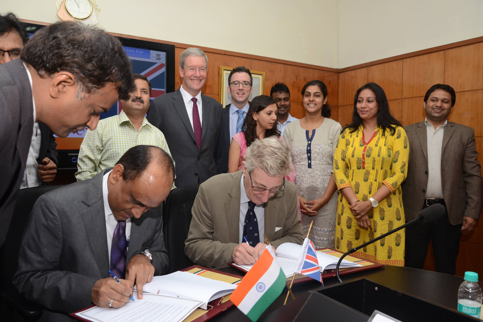 UK and India regulators agree deal for closer collaboration to improve public safety